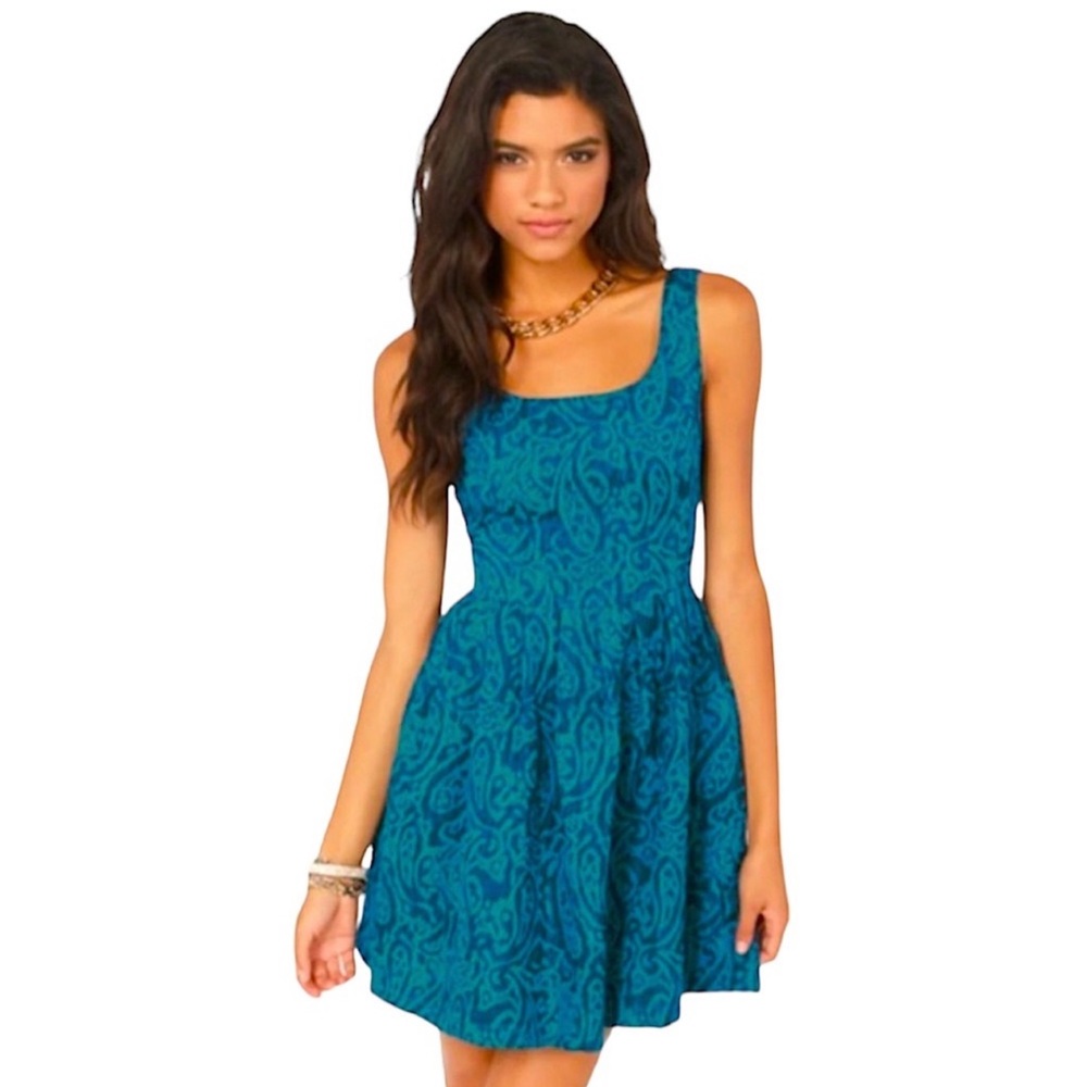 Jack by BB Dakota Jacquard Woven Teal/Blue Paisley Fit and Flare Dress Size 4